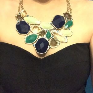 Chunky statement necklace